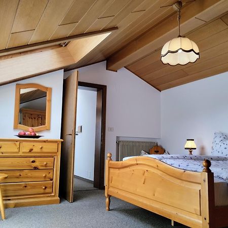 Apartment Lazzeri 도비아코 외부 사진