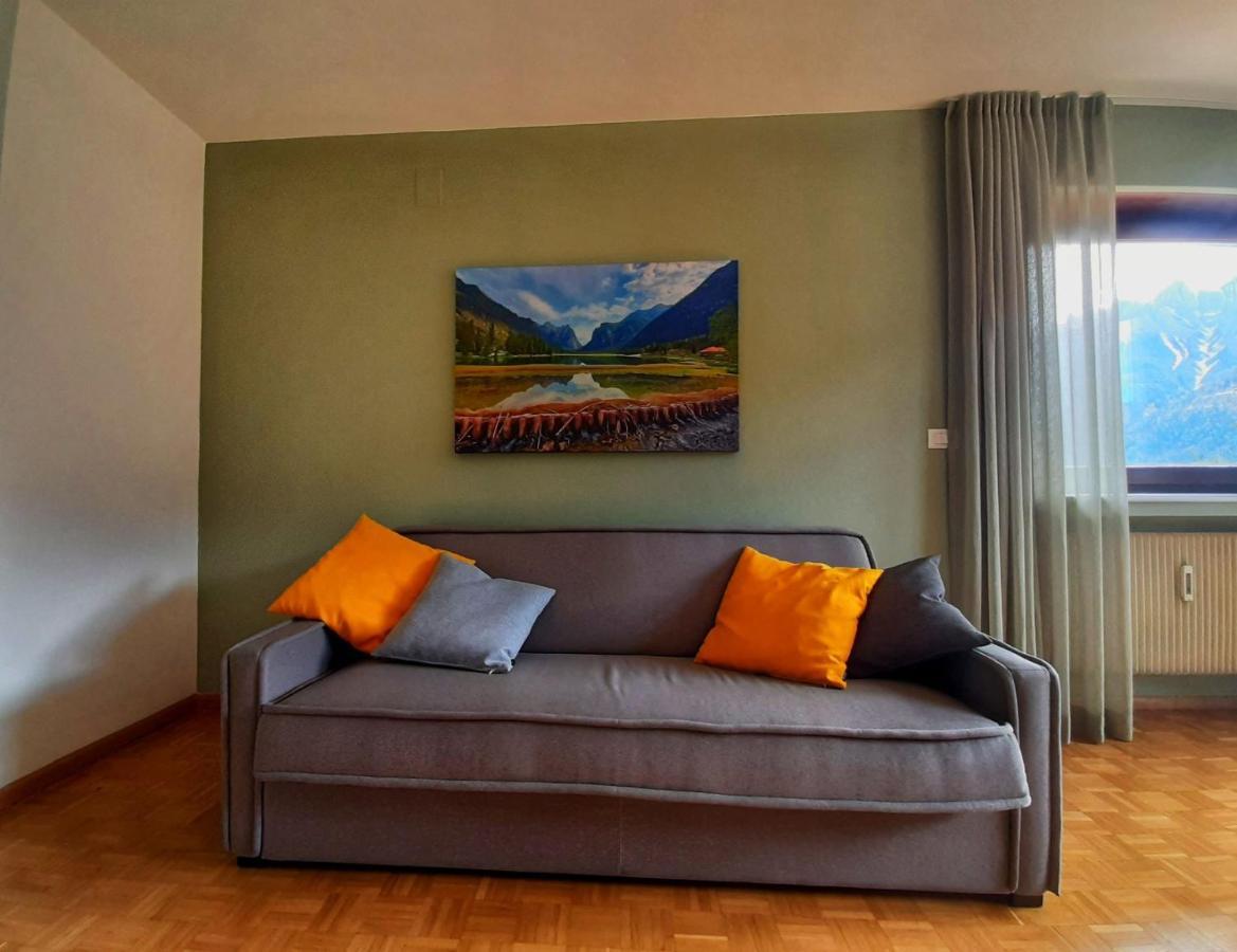 Apartment Lazzeri 도비아코 외부 사진