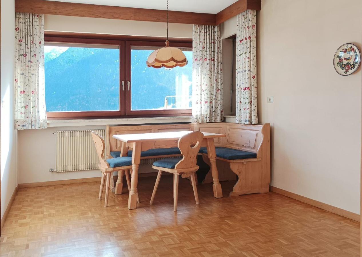 Apartment Lazzeri 도비아코 외부 사진