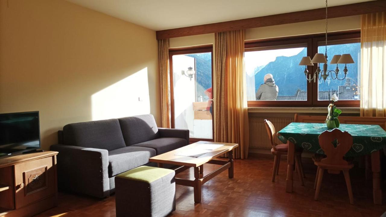 Apartment Lazzeri 도비아코 외부 사진