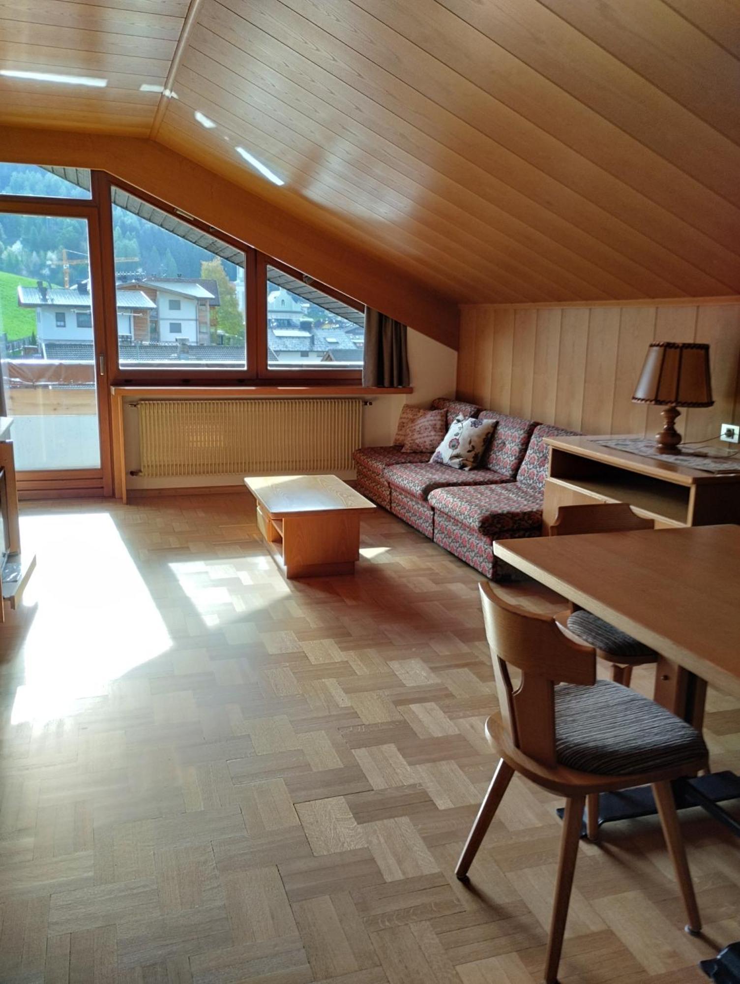 Apartment Lazzeri 도비아코 외부 사진